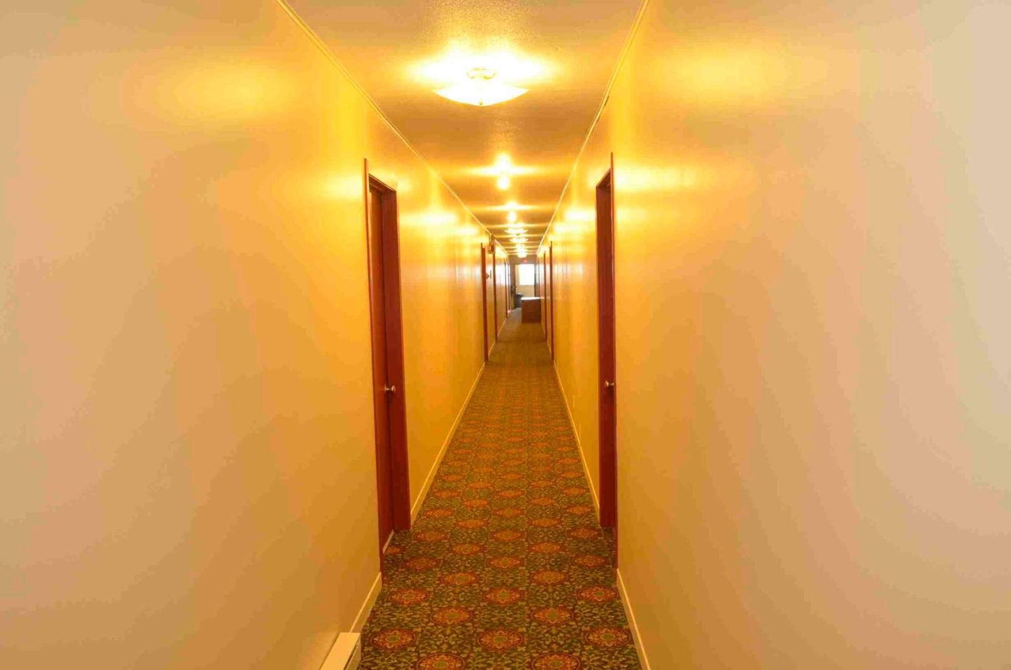 Motel Grande Ile Салаберри-де-Валлифилд Экстерьер фото